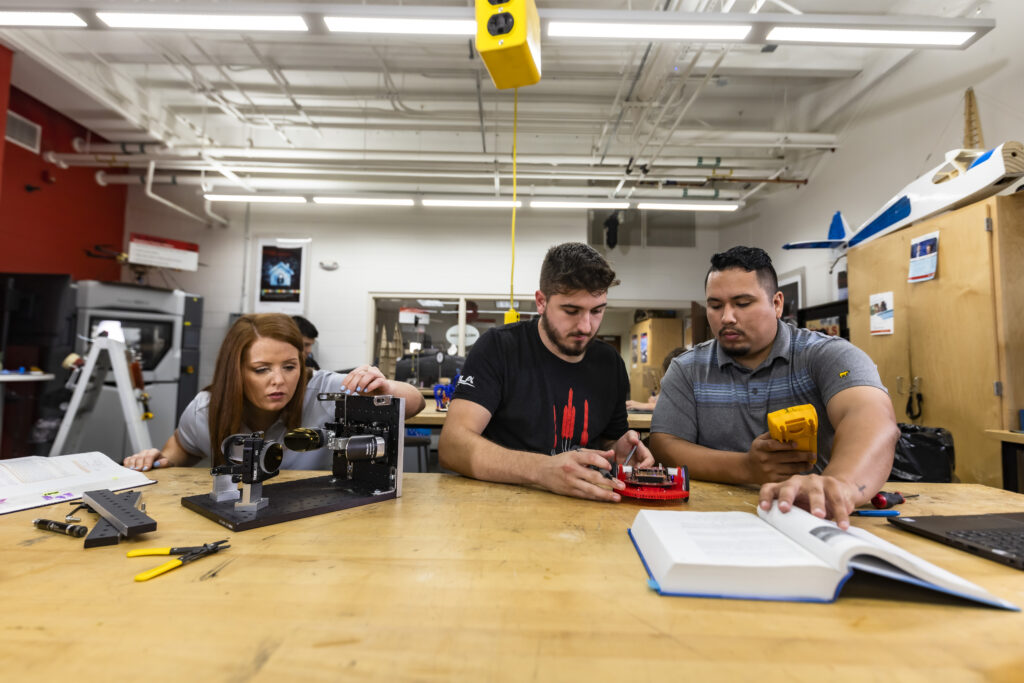 Students work in the Texas Instruments lab